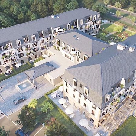 Montana Bussy Saint Georges Aparthotel Εξωτερικό φωτογραφία