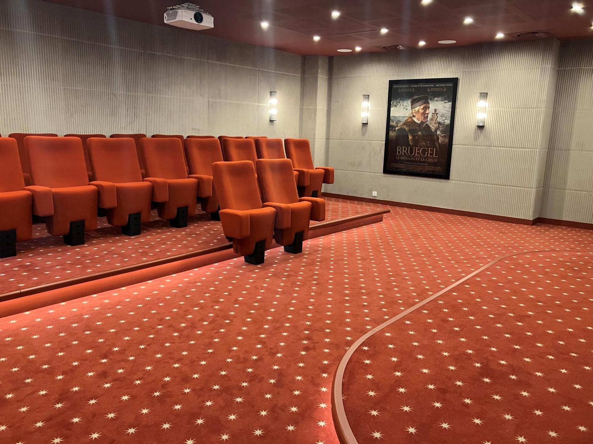 Montana Bussy Saint Georges Aparthotel Εξωτερικό φωτογραφία
