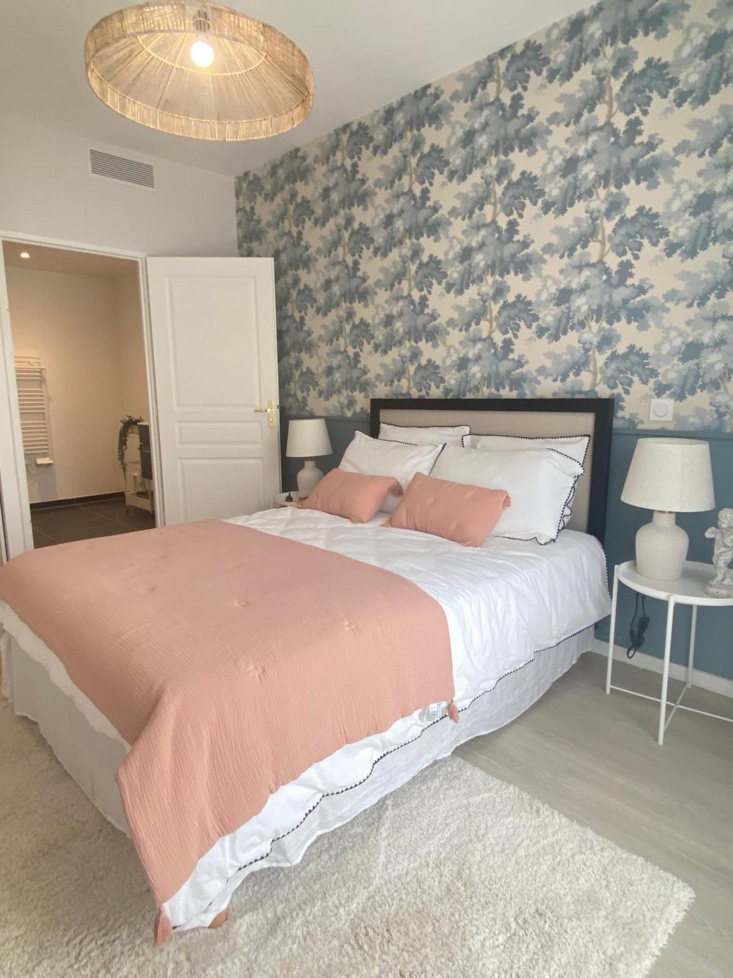 Montana Bussy Saint Georges Aparthotel Εξωτερικό φωτογραφία