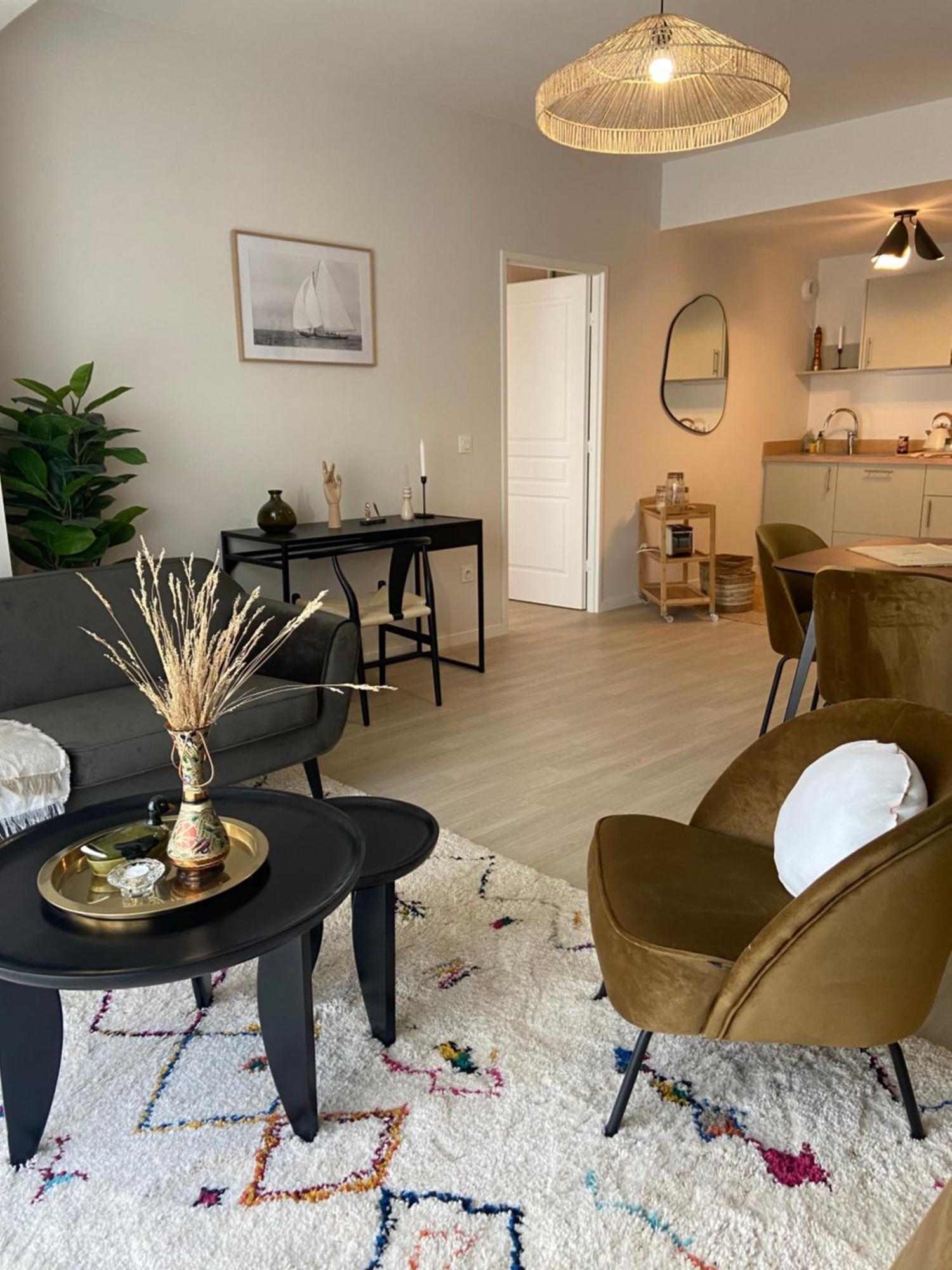 Montana Bussy Saint Georges Aparthotel Εξωτερικό φωτογραφία
